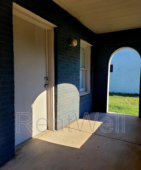 1st image of 1620 Avenue M #A