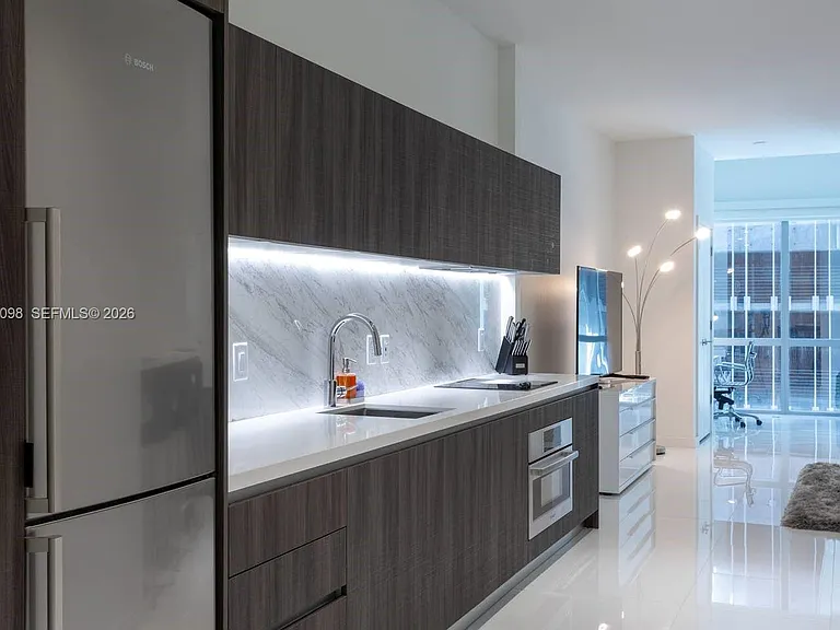 851 NE 1st Ave #503 — Photo 2