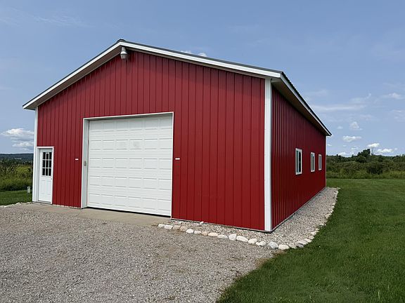 4th image of 6397 Pickerel Dr