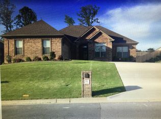 104 Sierra Valley Loop, Maumelle, AR 72113