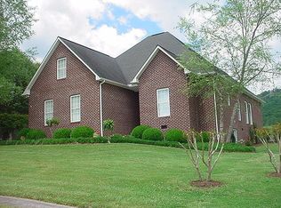 181 Michaela Ln, Jacksboro, TN 37757