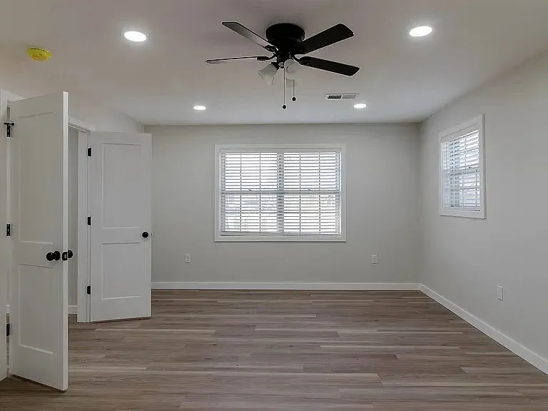 710 Clara Dr #710 — Photo 32