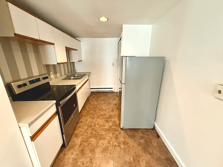85 A St #3 — Photo 8