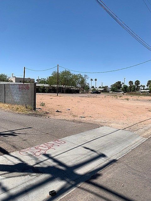 Bare Lot looking SW 