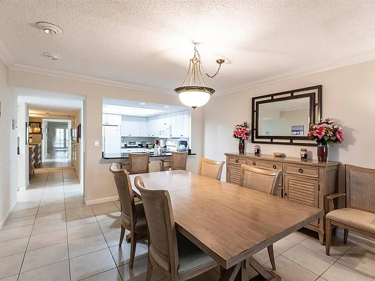 1125 W Peppertree Dr #707 — Photo 8