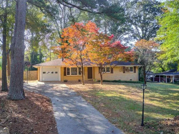 496 Crane Dr, Lawrenceville, GA 30046