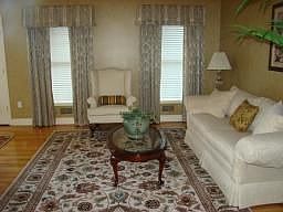 3rd image of 6 McGovern Ct
