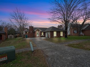 614 Creekfront Dr, Mount Juliet, TN 37122