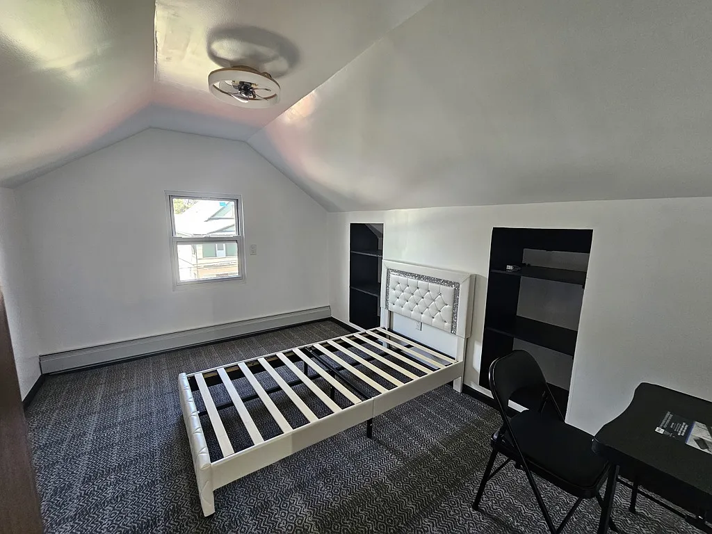 Fully Furnished 1-Bedroom Rental 100 Park Street, Binghamton, NY — Photo 3