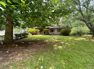 2772 Melanie Ln, Douglasville, GA 30135