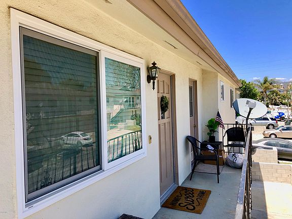 3rd image of 1158 Carlsbad Pl