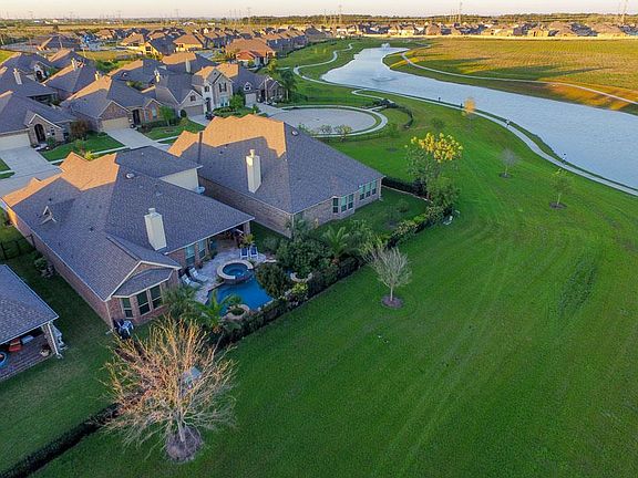 5th image of 4616 Hispania View Dr