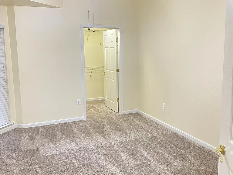 597 Cawley Dr #3B — Photo 5