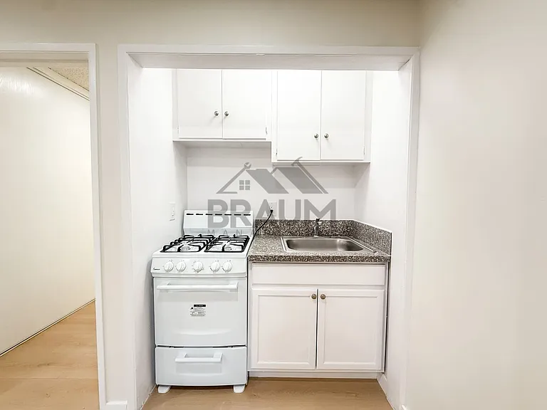18350 NAPA, LLC — Photo 4