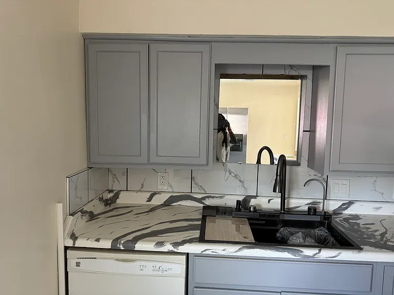341 Kendall Ave #1 — Photo 20