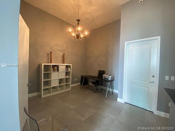4th image of 2200 NE 4th Ave #Penthouse 8