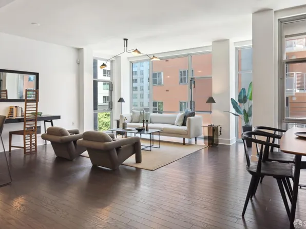 235 Berry St APT 405, San Francisco, CA 94158