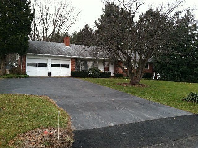 16020 Falls Road Rancher