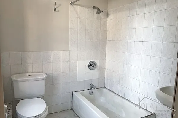Rented by Ideal Properties Group | media 19
