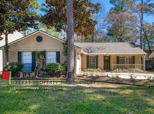 19 S White Pebble Ct, Spring, TX 77380