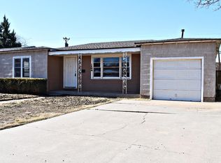1504 Avenue G, Levelland, TX 79336