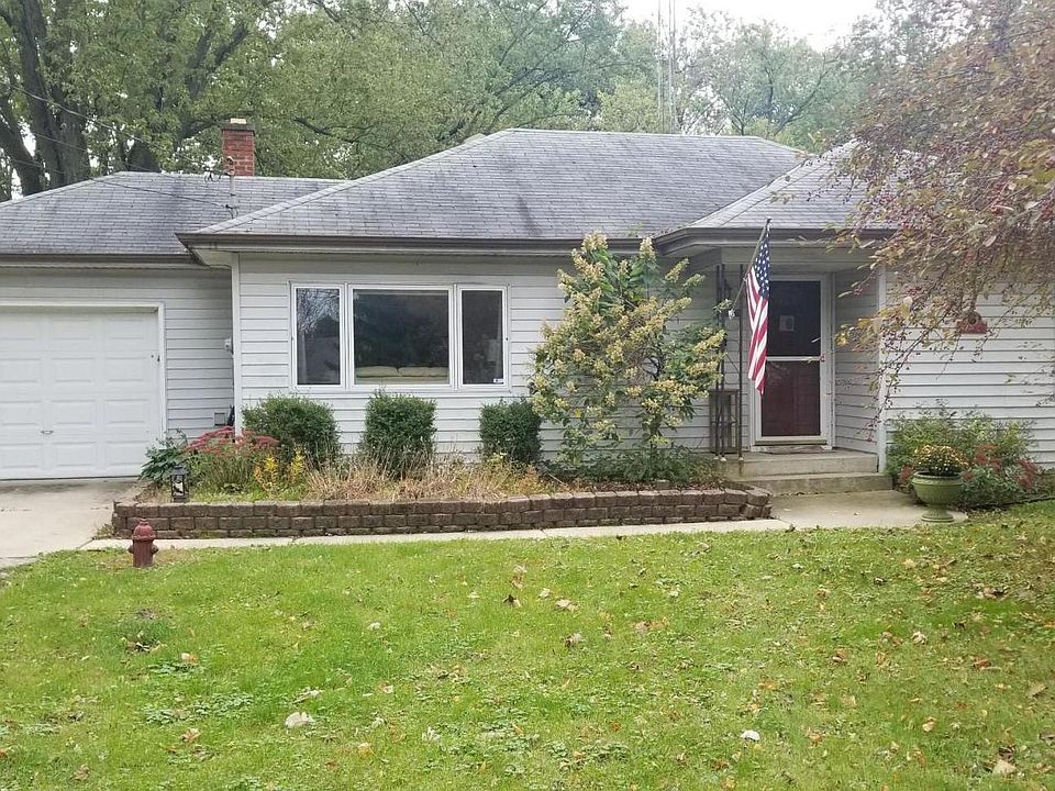 2nd image of 721 E Main St