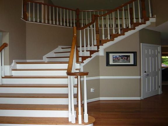 2 Story Foyer - Entrance
