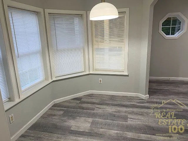 515 Southeast Keel Avenue 581CNL - 581CNL — Photo 4