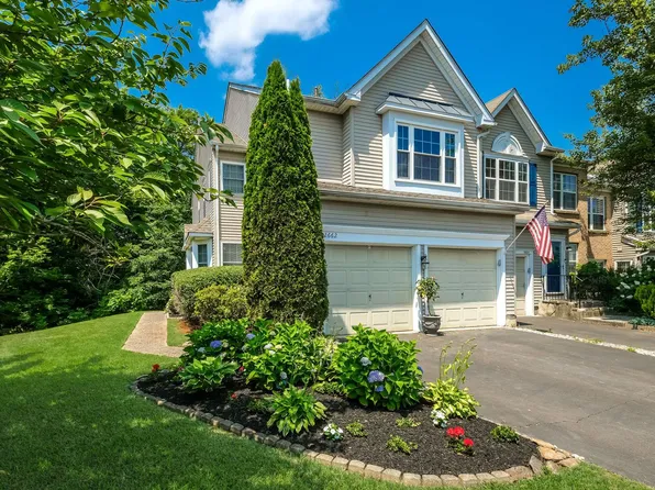 2662 Fallow Hill Ln, Jamison, PA 18929