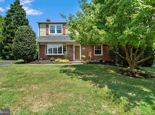 4959 Madison Dr, Brookhaven, PA 19015