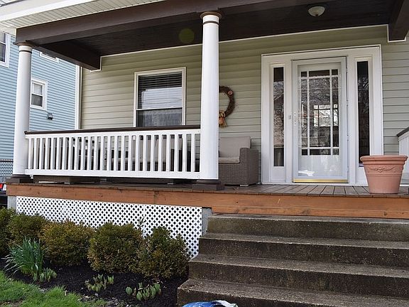 2nd image of 2847 Minot Ave