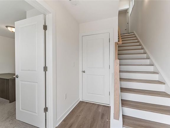4th image of 1115 Hodgepodge Way #5H3IQE