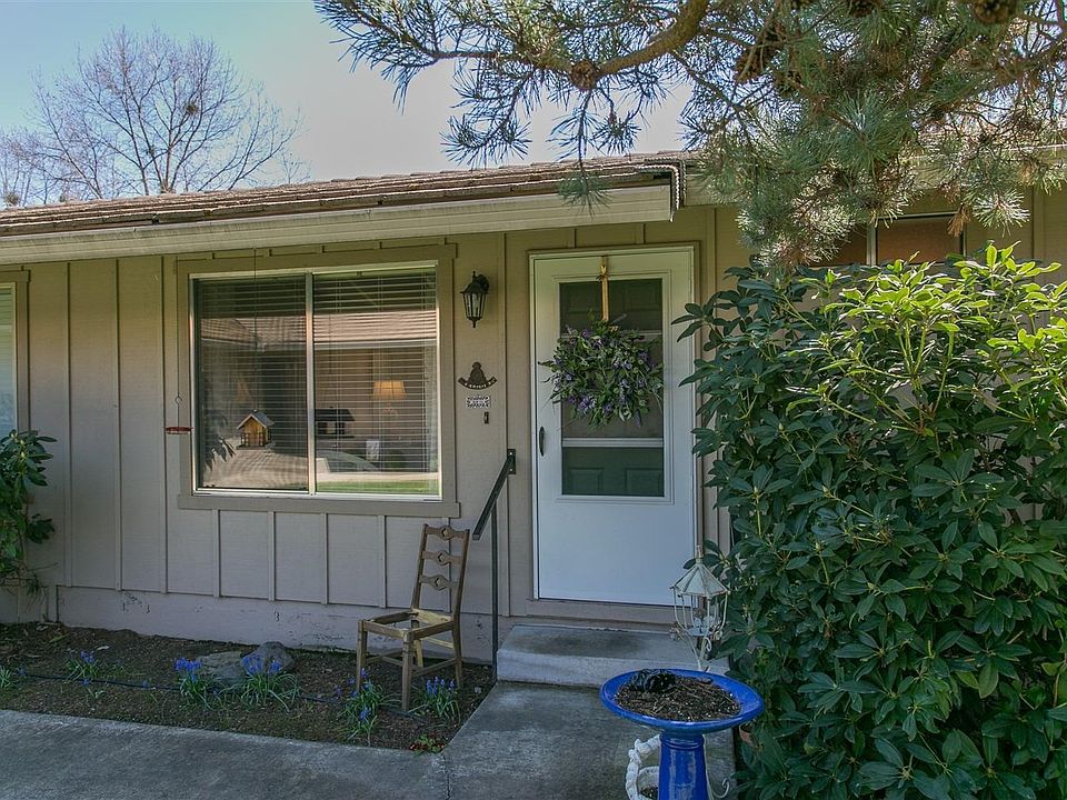 1st image of 300 Shafer Ln APT D2