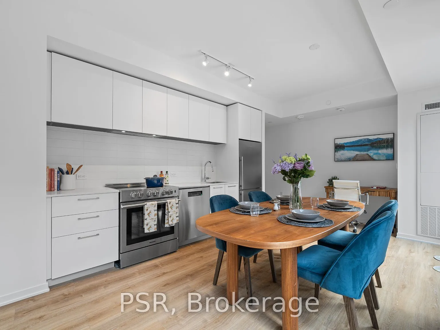 2 bed, $3,500 — Photo 3