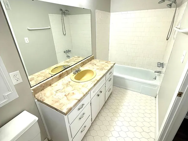 6265 Nature Dr — Photo 7