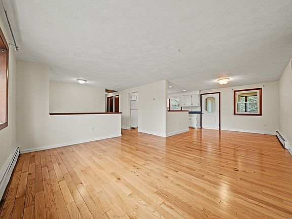 5th image of 23 Buttaro Rd