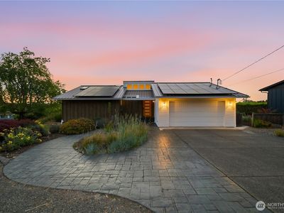 8615 43rd Street W, University Place, WA, 98466