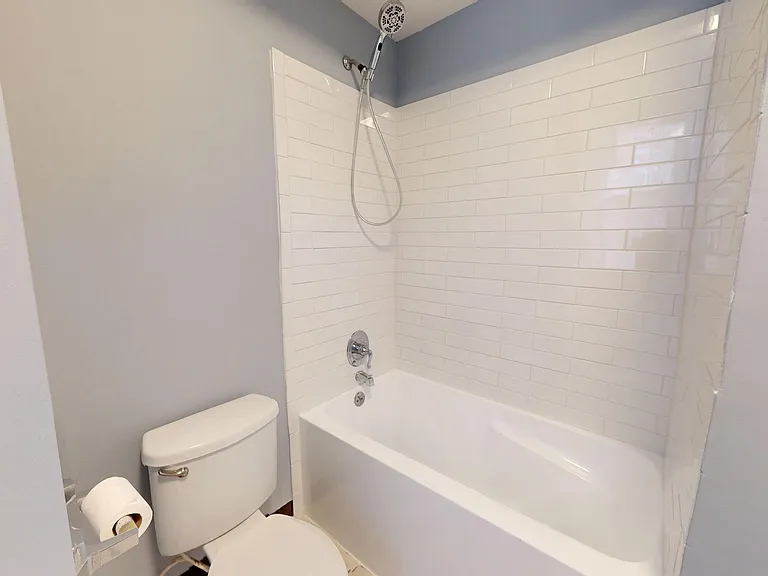 65 Lake Pl — Photo 21