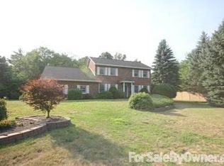 2 Crown Point, Ballston Lake, NY 12019