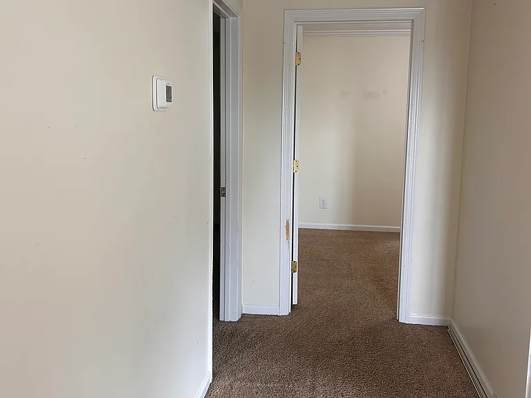 200 Stewart Ln #10 — Photo 14