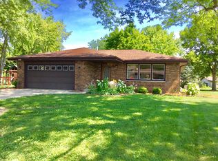 31106 Isabel Ln, Burlington, WI 53105
