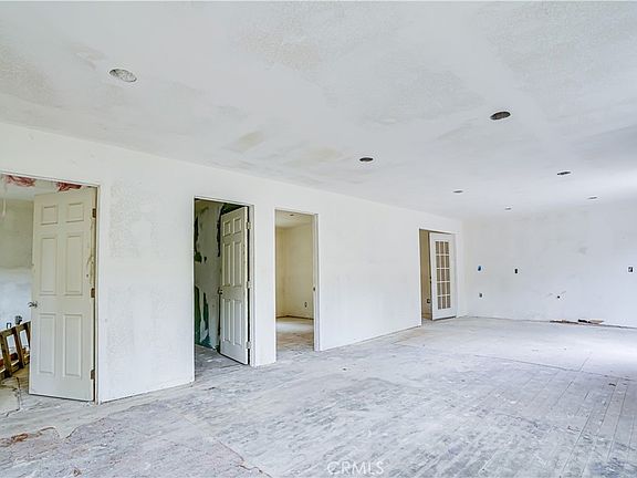 4th image of 12055 Kagel Canyon Rd