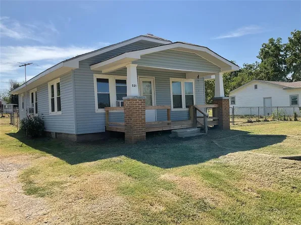 521 N 1st St, Tecumseh, OK 74873