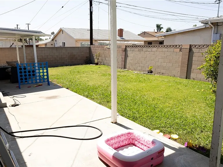 11527 Homeland Ave — Photo 3