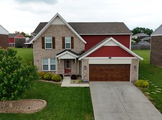 11104 Remembrance Ln, Louisville, KY 40229