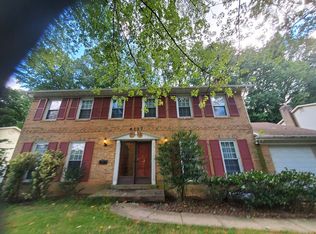 6117 Larstan Dr, Alexandria, VA 22312