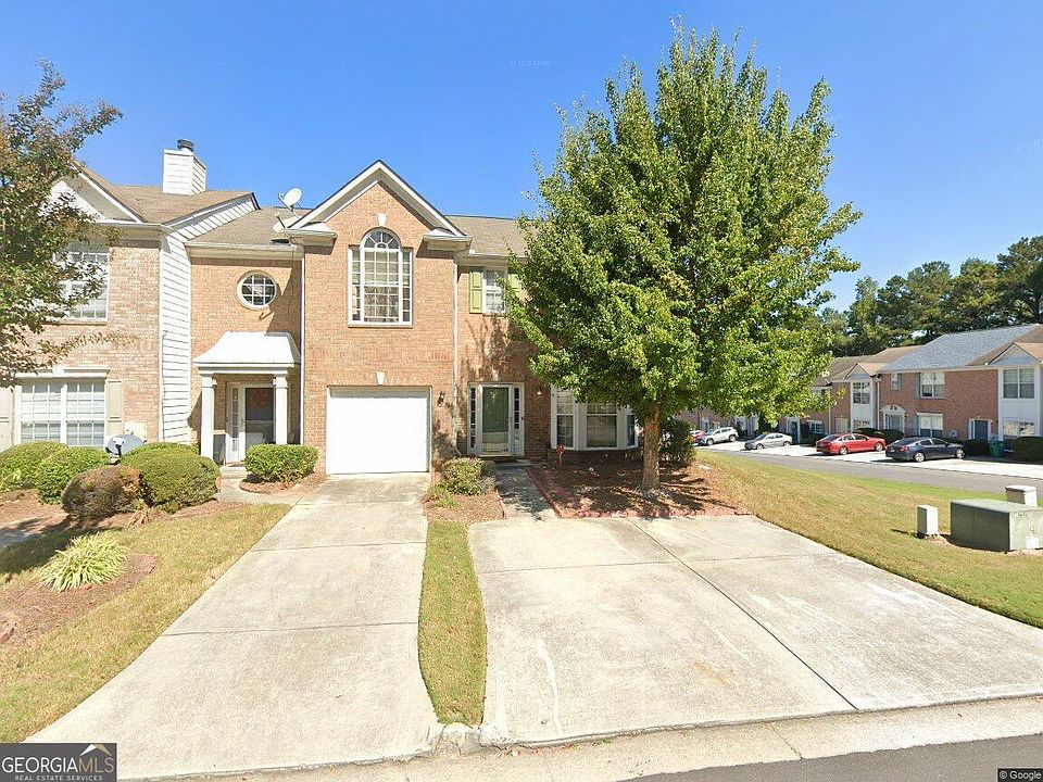 1st image of 2721 Parkway Trl