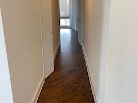 5th image of 235 E 55th St APT 36A