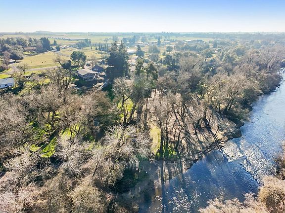 2nd image of 13355 Lancaster Rd