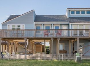 21221 Gulf Dr, Galveston, TX 77554